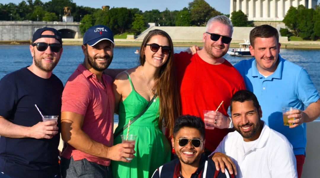 Boomerang Sightseeing Cruise